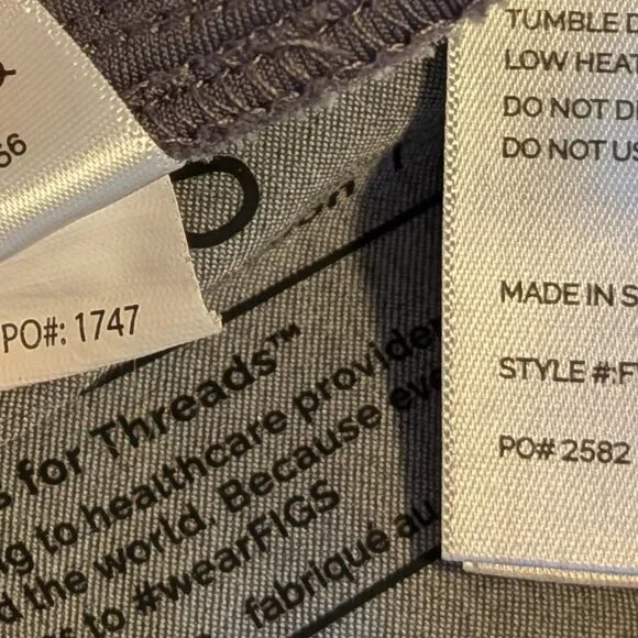 Figs Graphite Gray Set Zamora Joggers & Catarina Scrub Top Medium - Picture 6 of 11